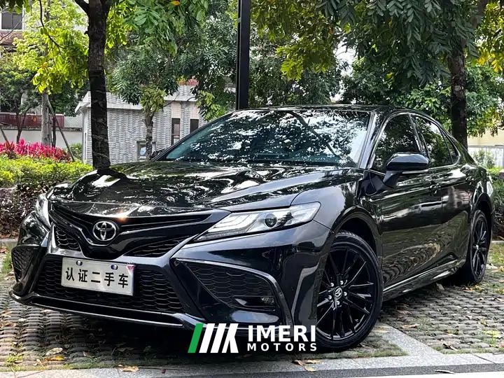 Toyota Camry 2.0S Knight Edition