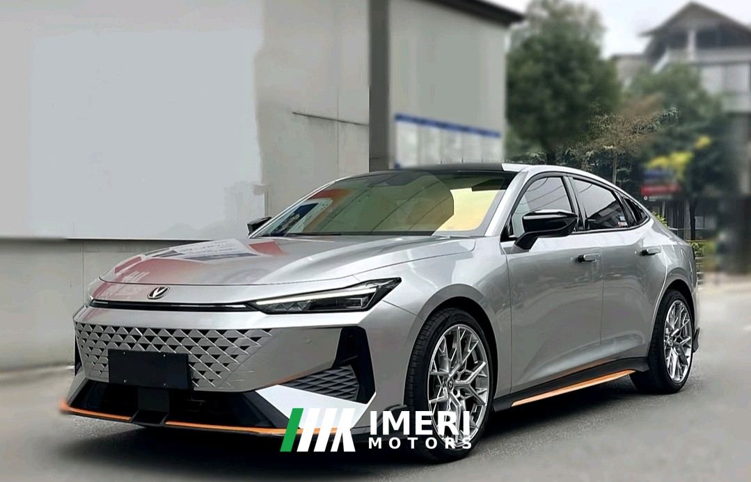 Changan UNI-V 1.5T 500Bar High-Performance Sport Edition - car from China