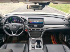 Honda Accord 260TURBO Luxury Edition - ფოტო 12