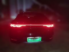 BYD Han DM-i Edition 1.5T 121km Version - ფოტო 3