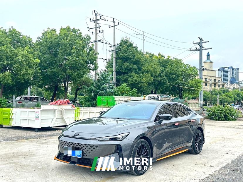 Changan UNI-V 1.5T Premium Sport - ავტომობილი ჩინეთიდან