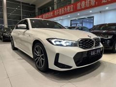 BMW 3 Series 320i M Sport Package - ფოტო 3