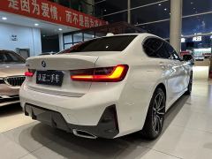 BMW 3 Series 320i M Sport Package - ფოტო 8