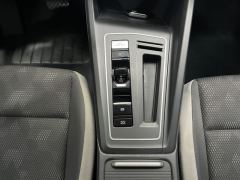 Volkswagen Golf 200TSI DCT - ფოტო 12