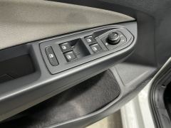 Volkswagen Golf 200TSI DCT - ფოტო 13