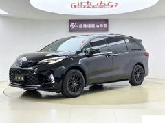 Toyota Sienna Dual-Engine 2.5L Comfort Edition - ფოტო 1