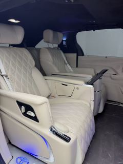 Toyota Sienna Dual-Engine 2.5L Comfort Edition - ფოტო 6