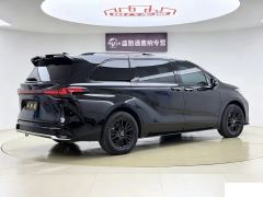 Toyota Sienna Dual-Engine 2.5L Comfort Edition - ფოტო 9
