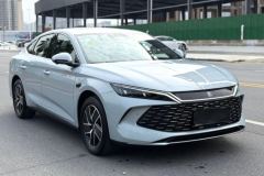 BYD Qin L DM-i Smart Driving Edition 1.5L 80km Elite Edition - photo 1