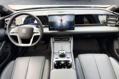 BYD Qin L DM-i Smart Driving Edition 1.5L 80km Elite Edition - photo 3