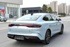 BYD Qin L DM-i Smart Driving Edition 1.5L 80km Elite Edition - photo 8