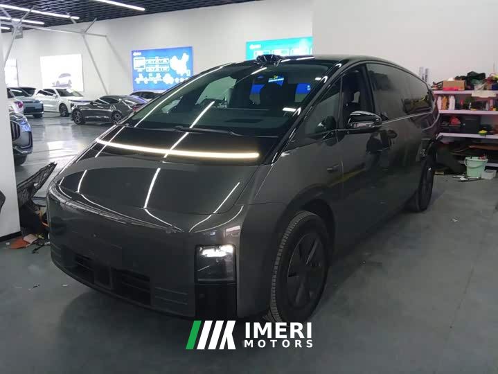 Li Auto Li Xiang MEGA Ultra - ავტომობილი ჩინეთიდან