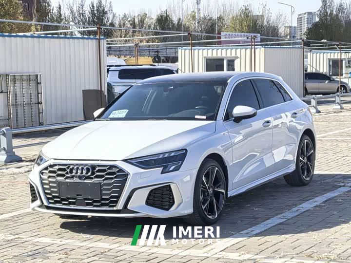 Audi A3 Sportback 35 TFSI Fashion Sport - автомобиль из Китая