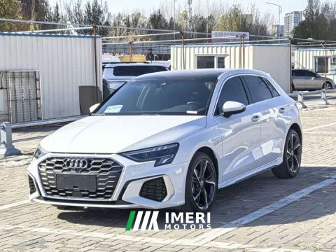 2023 Audi A3 Sportback 35 TFSI Fashion Sport - автомобиль из Китая