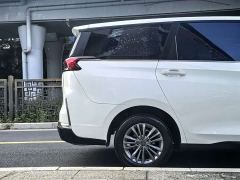 SAIC Maxus EUNIQ 5 Elite Edition 6-seater - ფოტო 11