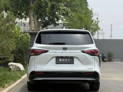 Toyota Sienna 2.5L Hybrid Platinum Edition - ფოტო 8