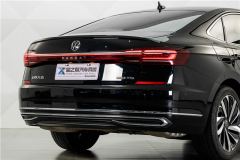 Volkswagen Passat 380TSI Longyao Edition - ფოტო 7