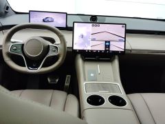 IM Motors Zhiji R7 Hongmeng Zhixing Wisdom Realm R7 EREV 251km Rear-wheel drive Max - photo 16