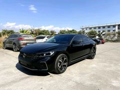 Volkswagen Passat 330TSI Luxury Edition - photo 1