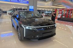 Changan Exeed Yaoguang C-DM 1.5T 120km Edition - photo 1