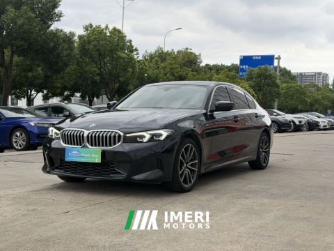 2023 BMW 3 Series 320i M Sport Package - ავტომობილი ჩინეთიდან