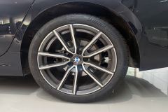BMW 3 Series 320i M Sport Package - ფოტო 10