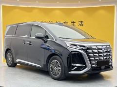 Denza D9 DM-i 1.5T 401km AWDPremium Version - ფოტო 3