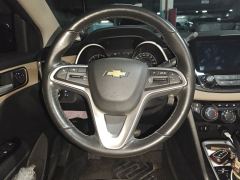 Chevrolet Monza 320 Edition - photo 6