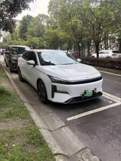 Geely Galaxy L6 1.5T 125km MAX - photo 2