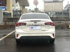 Ford Focus EcoBoost180 Edition - photo 2