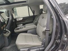 Lincoln Navigator 3.5T Presidential Edition - photo 16