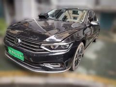 Volkswagen Magotan 330TSI DSG Advance - photo 1