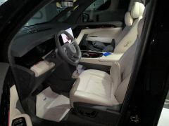 Zeekr 009 740km Edition 7 - ფოტო 14