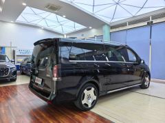 Mercedes-Benz V Class V-Class V 300 L Long Wheelbase Luxury Edition - ფოტო 17