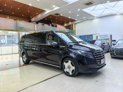 Mercedes-Benz V Class V-Class V 300 L Long Wheelbase Luxury Edition - ფოტო 3