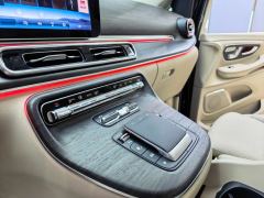 Mercedes-Benz V Class V-Class V 300 L Long Wheelbase Luxury Edition - ფოტო 8