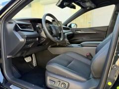 Toyota Camry Dual-Engine 2.0HSE Sport Lite Edition - ფოტო 4