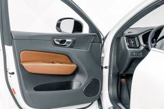 Volvo XC60 B5 AWD Inscription Luxury Edition - photo 15