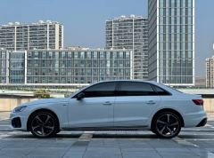 Audi A4L 40 TFSI Luxury Dynamic - ფოტო 4