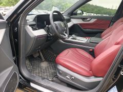 FAW Red Flag HS5 2.0T Two-Wheel Drive 600,000 Units Anniversary Edition - фото 4