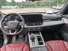 FAW Red Flag HS5 2.0T Two-Wheel Drive 600,000 Units Anniversary Edition - фото 6