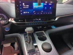 Toyota Sienna 2.5L Hybrid Prestige Edition - photo 15