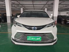 Toyota Sienna 2.5L Hybrid Prestige Edition - photo 2