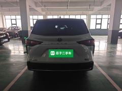 Toyota Sienna 2.5L Hybrid Prestige Edition - photo 6