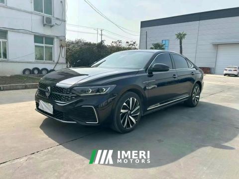 2024 Volkswagen Passat Distinguished Edition 380TSI Starry Sky Dragon Edition
