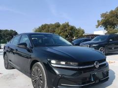 Volkswagen Magotan Edition 330TSI Luxury Version - ფოტო 3