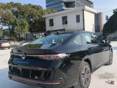 Volkswagen Magotan Edition 330TSI Luxury Version - ფოტო 4
