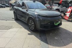 Li Auto L8 Max - ფოტო 3