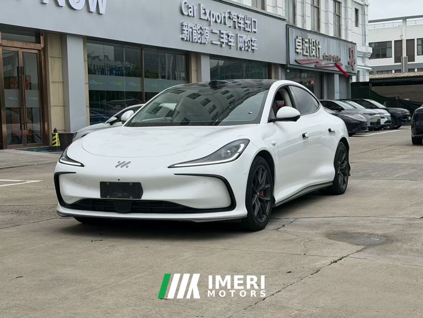 IM Motors Zhiji L6 650km Max Edition - car from China