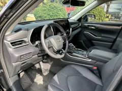 Toyota Highlander Dual-Engine 2.5L 4WD Elite Edition 7-seater - фото 3
